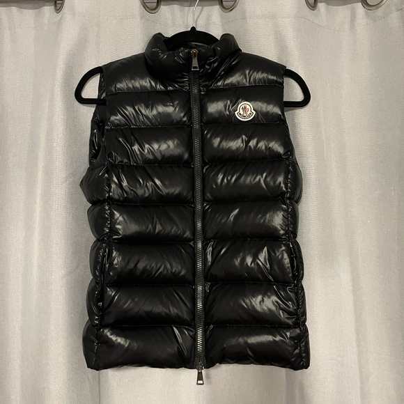 ベスト・ジレ MONCLER Women Vests 1A00019597X6 999 BLACK Moncler | Jackets & Coats | Moncler Vest | Poshmark